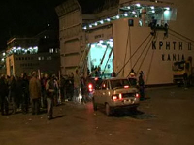 Στον Πειραιά επικεντρώνουν τον αγώνα τους οι ναυτεργάτες