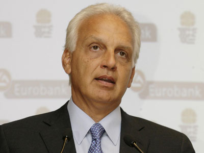 Ν. Νανόπουλος: Παρεμβάσεις παντού