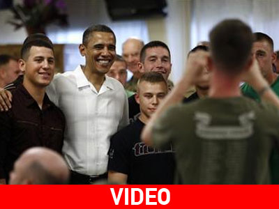 Επίσκεψη Ομπάμα σε βάση πεζοναυτών