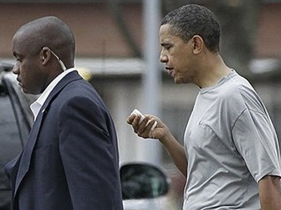 Δώδεκα ράμματα για τον Μπαράκ Ομπάμα