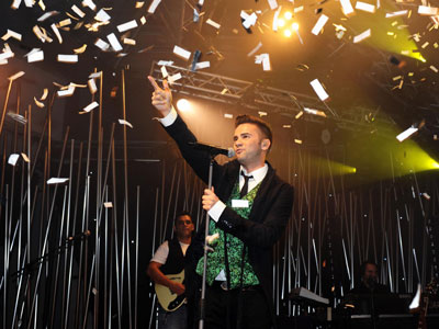 Λαμπερή πρεμιέρα για τους Onirama