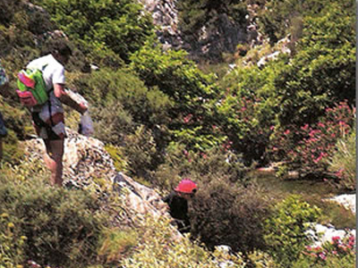 Αντί για κάλπες επιλέγουν… περίπατο!