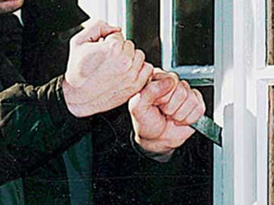 Διαρρήξεις σε γραφεία βουλευτών