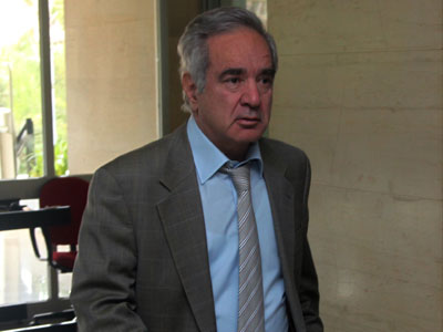 Όλα θα κριθούν στη συνάντηση με τον Γ. Παπακωνσταντίνου