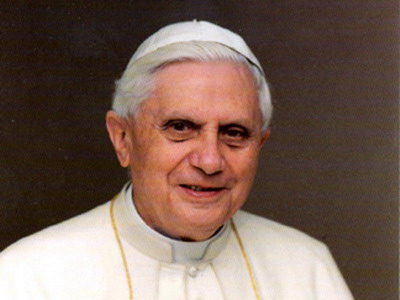 Το Βατικανό υποβαθμίζει τις δηλώσεις του Πάπα