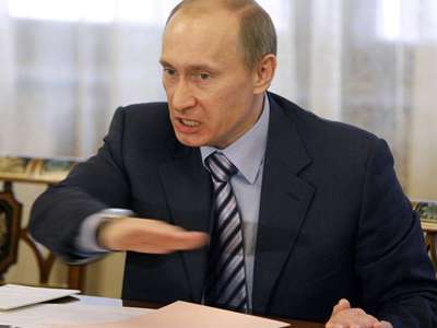 Κριτική Πούτιν για τη σύλληψη Ασάνζ