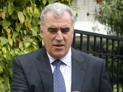 Προσπαθούν να περιορίσουν τη ζημιά