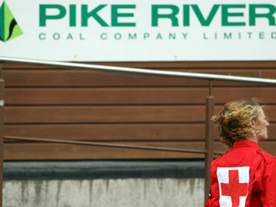 Καθυστερεί η επιχείρηση για τους εγκλωβισμένους ανθρακωρύχους