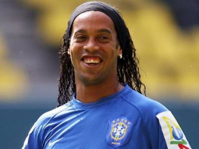 Αγγλική σφήνα για τον Ροναλντίνιο