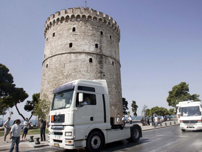 Περισσότερα από 200 φορτηγά στους δρόμους της Θεσσαλονίκης