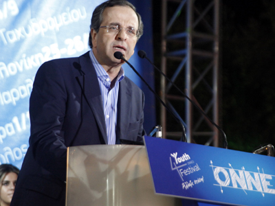 «Τα παπαγαλάκια δεν θα φοβίσουν τον κόσμο»