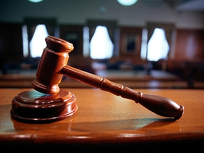 Στο δικαστήριο για την υπόθεση των γάμων της Τήλου