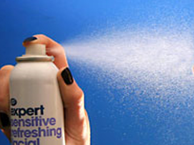 Έδιωξε τον ληστή ψεκάζοντας τον με σπρέι