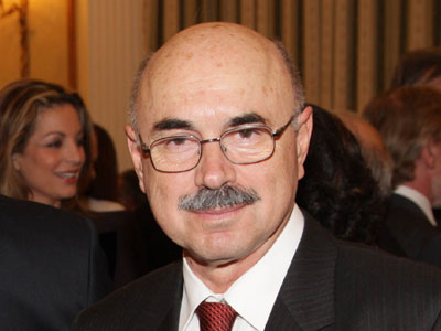 Παρέμβαση Τέντε για τα πρόστιμα κατά δημοσιογράφων και τηλεοπτικών σταθμών