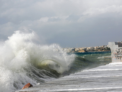 Προβλήματα και στις θαλάσσιες συγκοινωνίες