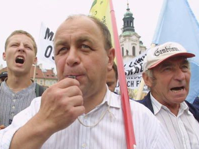 Γενική απεργία κάτα της λιτότητας στην Τσεχία