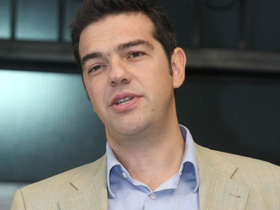 «Η κυβερνητική πολιτική βουλιάζει την κοινωνία»