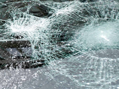 Έσπασαν τα τζάμια λεωφορείου της ΕΘΕΛ