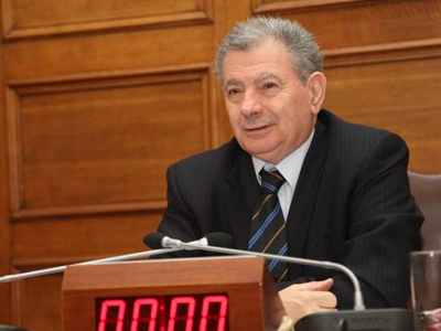 Σκληρή απάντηση Βαλυράκη στην επιστολή Τέντε