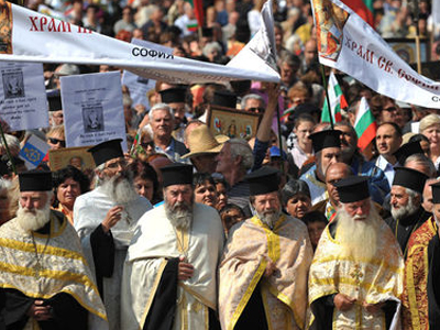 Βουλγαρία: Ιερό «όχι» στον «ιερό» συνδικαλισμό