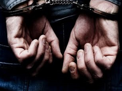 Λήστευαν ανήλικους