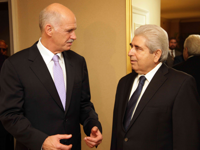 Συνάντηση Χριστόφια – Παπανδρέου την Τρίτη