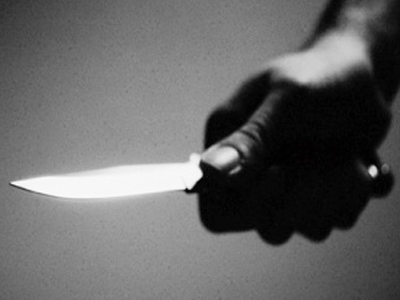 Απείλησε με μαχαίρι εκδότη εφημερίδας