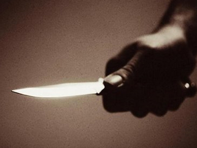 Τον μαχαίρωσαν για να τον ληστέψουν