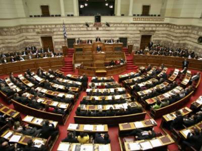 Την Πέμπτη η ονομαστική ψηφοφορία για κουπόνια και χρηματοδότηση κομμάτων