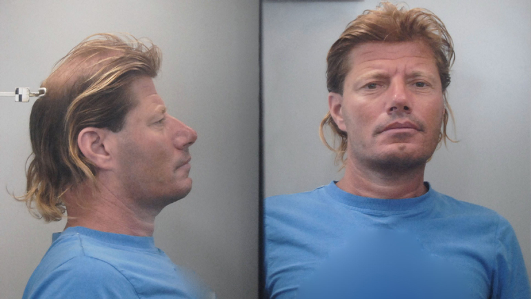 Αυτός είναι ο ναυαγοσώστης που συνελήφθη με υλικό παιδικής πορνογραφίας