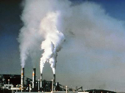 Σε δραματικά επίπεδα η ρύπανση στην Τεχεράνη