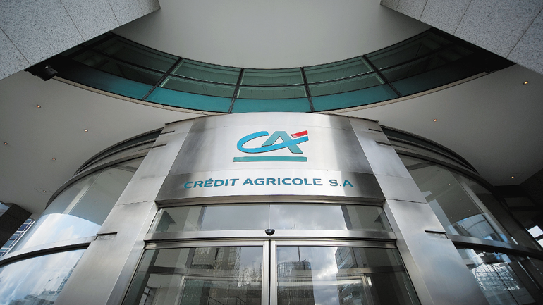 Credit Agricole: Η επίτευξη συμφωνίας βασικό σενάριο