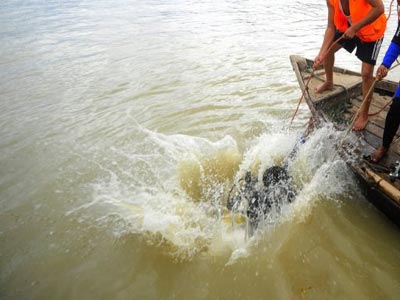 Ινδία: Νεκροί και αγνοούμενοι από ναυάγιο πορθμείου