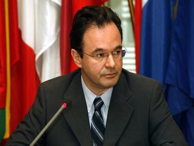 Συνάντηση Παπαδήμου-Παπακωνσταντίνου