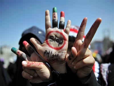 Συρία: Βομβαρδίζεται εκ νέου η πόλη Ραστάν