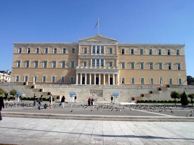 Σχηματισμό κυβέρνησης «εδώ και τώρα» ζητούν έξι φορείς