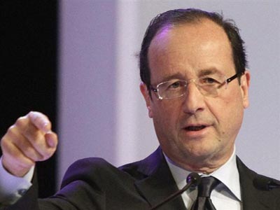 Ο Ολάντ επιβιβάστηκε σε δεύτερο αεροπλάνο με προορισμό τη Γερμανία