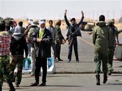 Συγκρούσεις με 100 νεκρούς στη Συρία