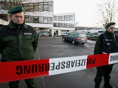 Γερμανία: Επιχείρηση για τη σύλληψη 14χρονου ενόπλου