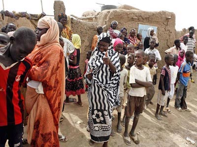 Σουδάν: Περισσότεροι από 130.000 πρόσφυγες