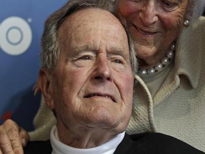 Στο νοσοκομείο ο Τζορτζ Μπους ο πρεσβύτερος