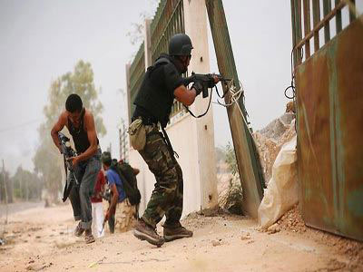 Λιβύη: Εισέβαλαν σε γραφείο εκλογικής επιτροπής στη Βεγγάζη Λιβύη: Εισέβαλαν σε γραφείο εκλογικής επιτροπής στη Βεγγάζη