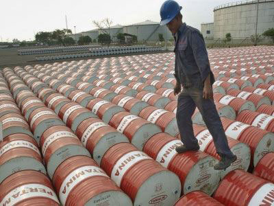 Πτώση για το αργό