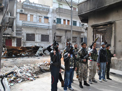 Συρία: Το καθεστώς ενισχύει με επίλεκτες μονάδες τις δυνάμεις του στη Χομς