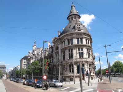 Βέλγιο: Στο 98,2% του ΑΕΠ το χρέος το 2011