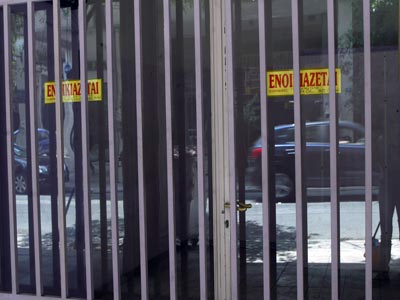 Βόλος: Λουκέτο σε 220 εμπορικά καταστήματα