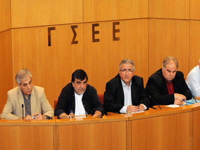 Στο πλευρό των εργαζομένων στα ναυπηγεία Σκαραμαγκά