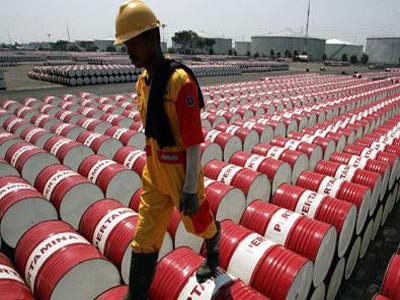 Πτώση άνω του 4% για το αργό