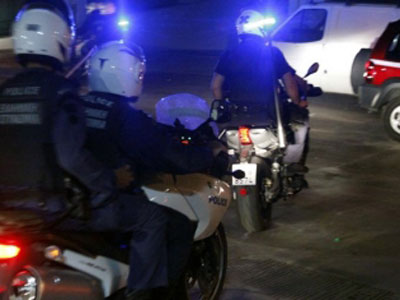 Επίθεση αγνώστων σε προεκλογικό περίπτερο του ΚΚΕ