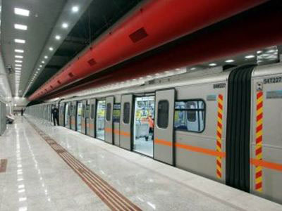 Με κινητοποιήσεις απειλούν οι εργαζόμενοι στις σταθερές συγκοινωνίες Με κινητοποιήσεις απειλούν οι εργαζόμενοι στις σταθερές συγκοινωνίες